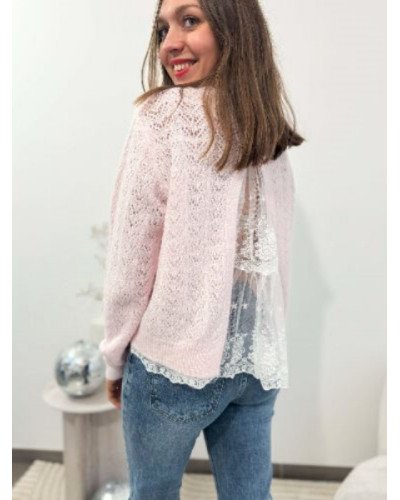 Pull femme rose pastel – Dos en dentelle blanche fluide