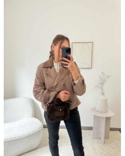Trench court taupe double matière – Élégance moderne et chic