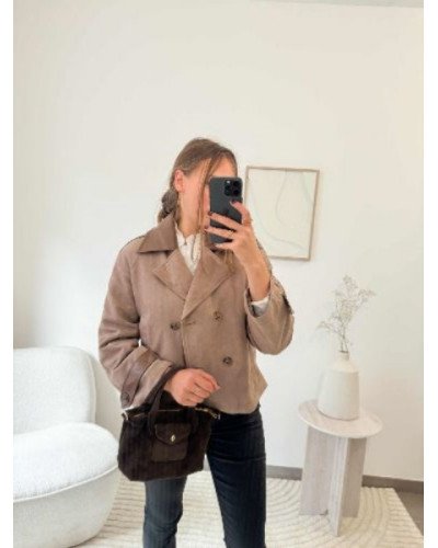 Trench court taupe double matière – Élégance moderne et chic