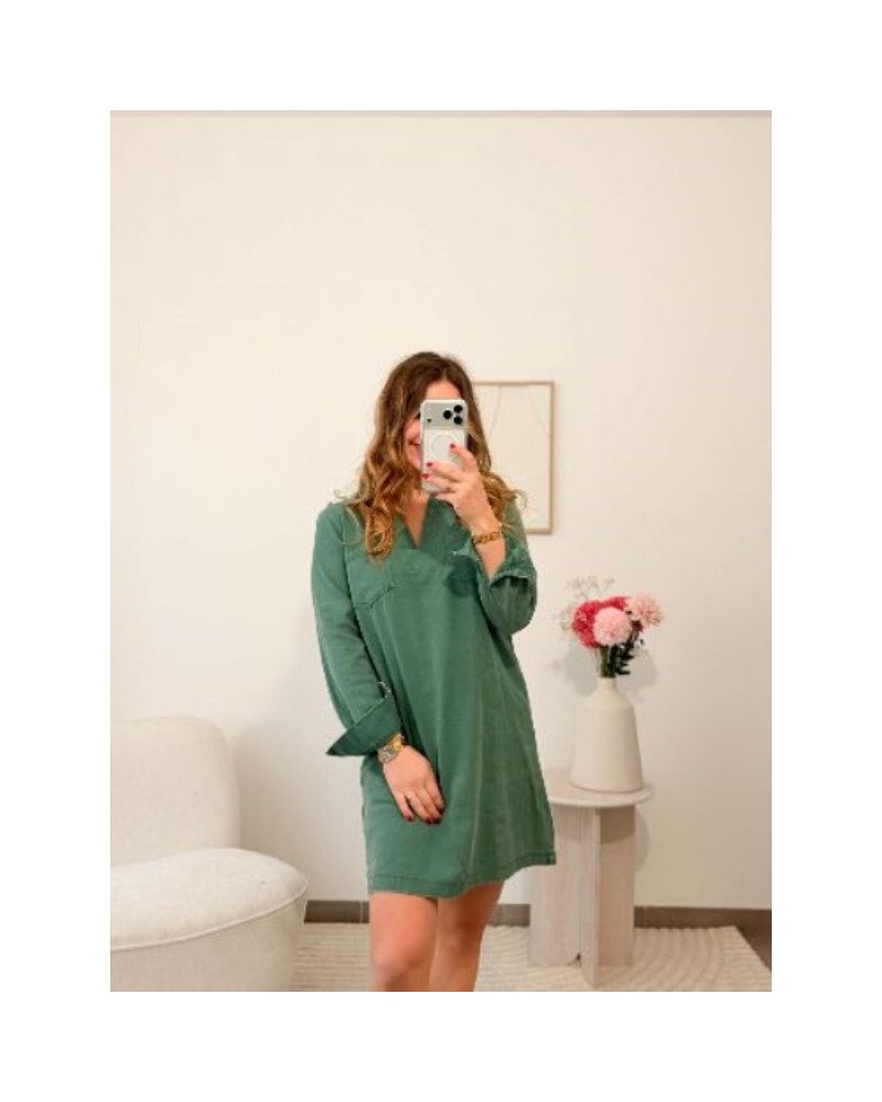 Robe en jean vert sapin – Style casual et élégant