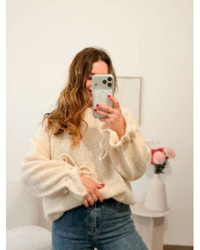 Pull en maille beige – Confort et élégance intemporelle