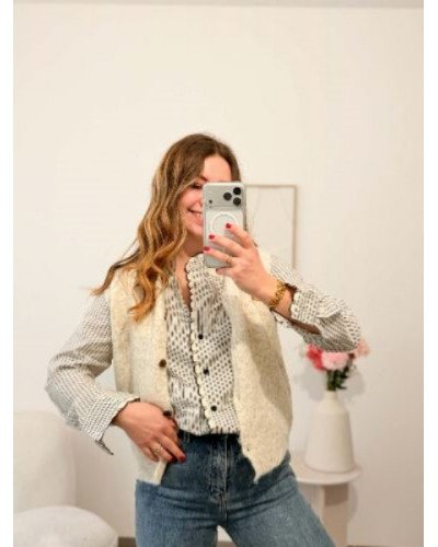 Gilet sans manches écru chiné – Confort et style décontracté