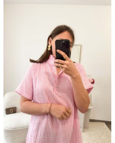 Robe rayée rose