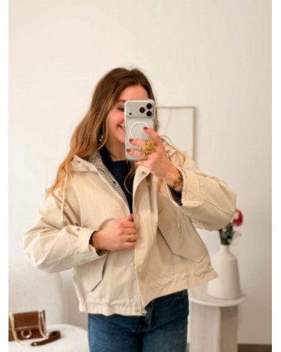 Veste courte à doublure carreaux