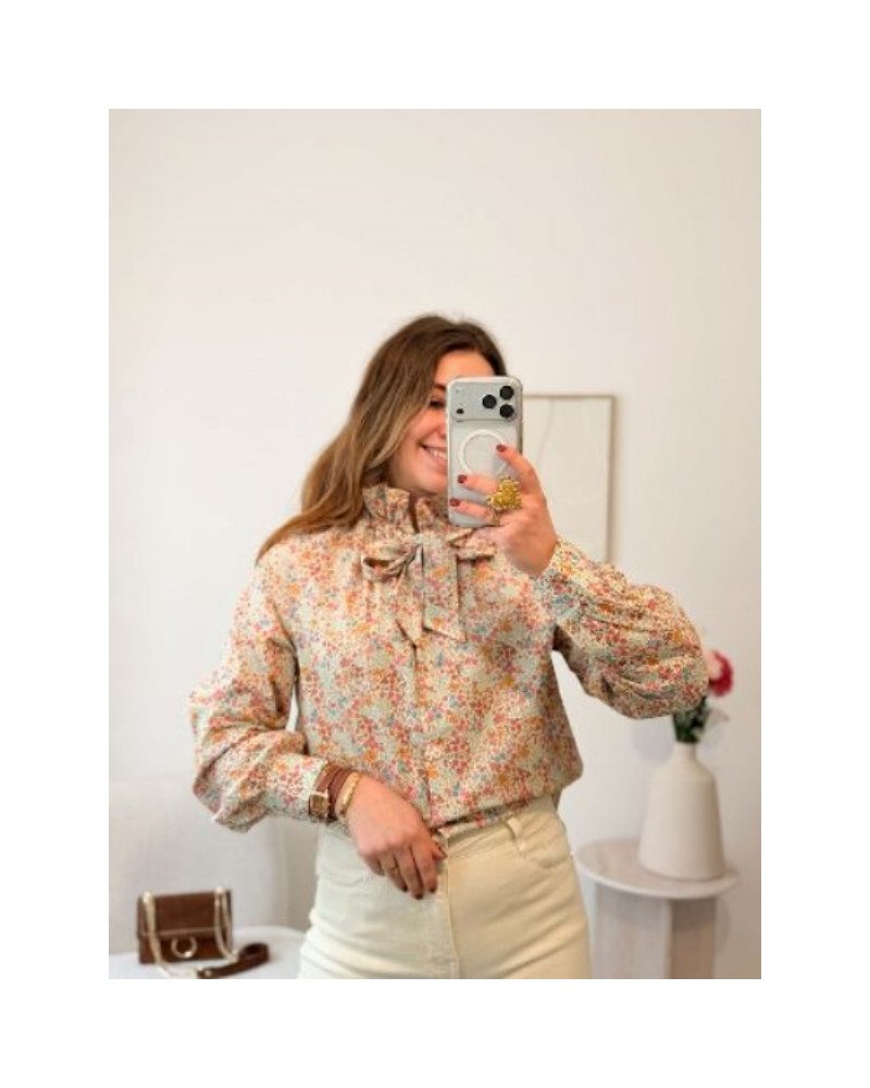 Chemisier col victorien style liberty