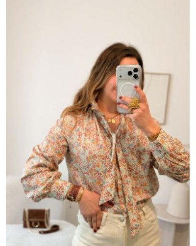 Chemisier col victorien style liberty