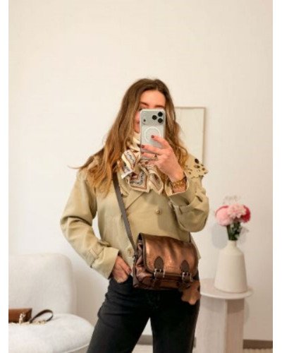 Jolie Veste printemps trench beige avec col claudine ajouré