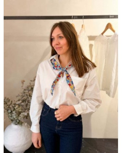 Chemisier blanc foulard liberty