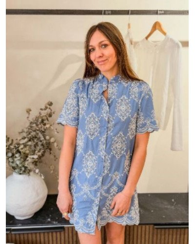 Robe broderie anglaise