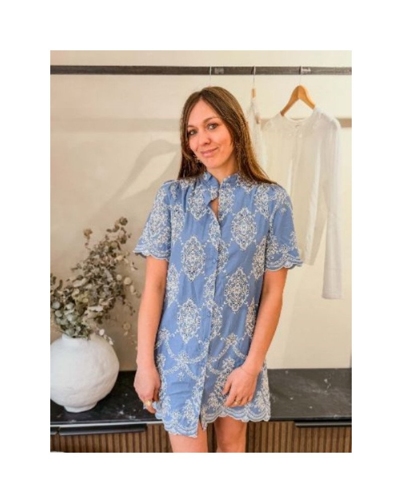 Robe broderie anglaise