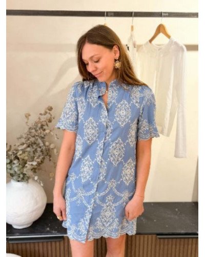 Robe broderie anglaise