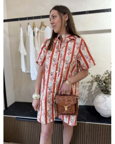 Robe droite fleurie à rayures 