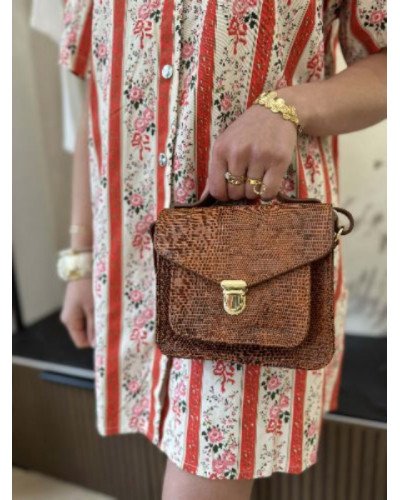 Robe droite fleurie à rayures 