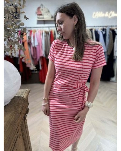 Robe T-shirt rayée rose 