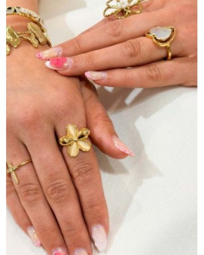 Bague fleurs pierre beige