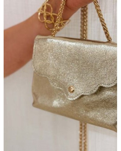 Pochette dorée