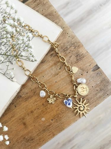 Collier breloques grèce