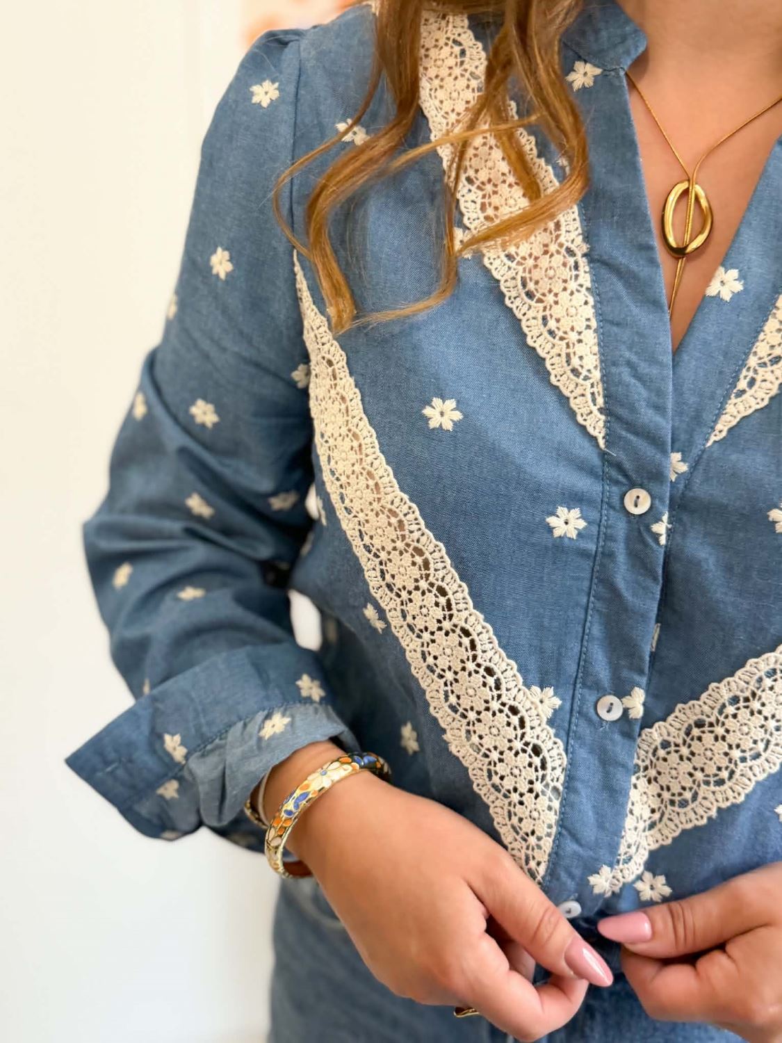 Blouse à broderie - Bleu et écru