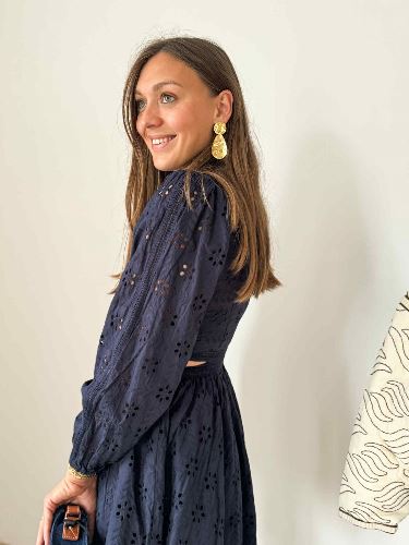 robe bleu marine broderie anglaise