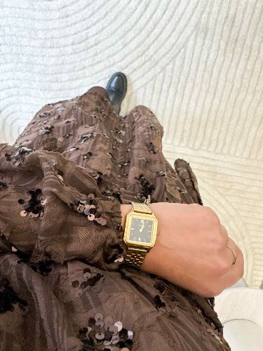 Robe marron à sequins