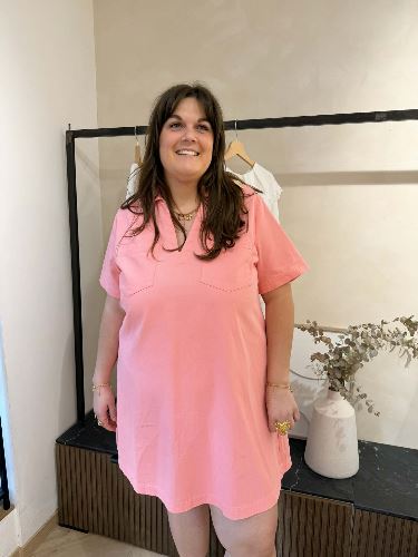 Robe rose pale