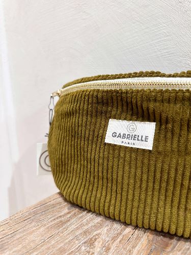 Trousse velours olive