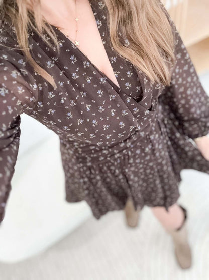 Robe fluide marron col v