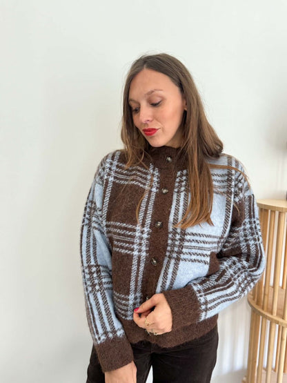 Gilet marron imprimé bleu ciel