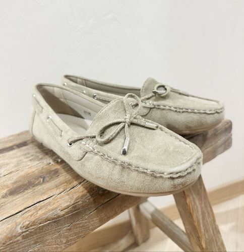 Mocassins gris à noeud