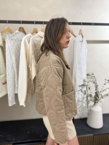 Veste velours matelassée taupe