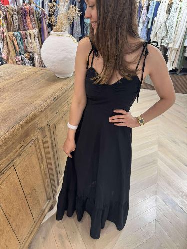 Robe noire bohème
