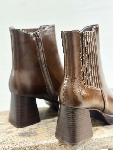 Bottines vernies - Cognac