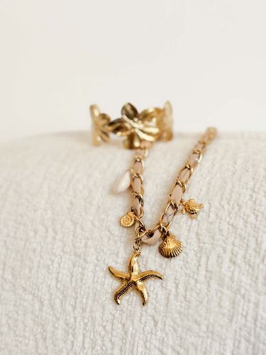 Collier breloque et ruban étoile de mer