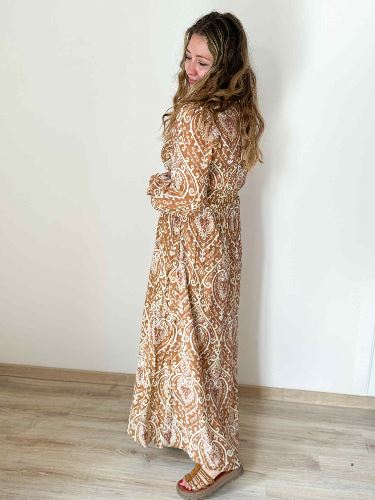 Robe longue taupe imprimé bohème