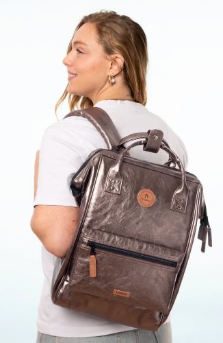Adventurer M - Louisville
