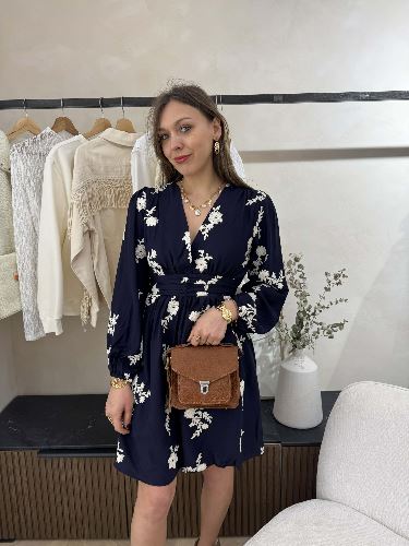 Robe bleu marine broderie