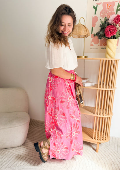 Jupe longue rose brodée