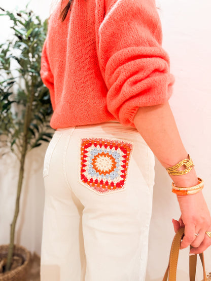 Jean ecru broderie orange et rose