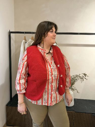Blouse fleurs et lignes