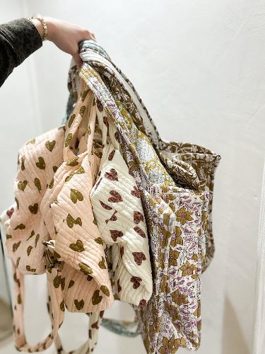 Sac cabas coeur rosé vet kaki
