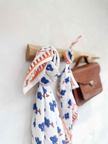Foulard Sky Bloom 50 cm