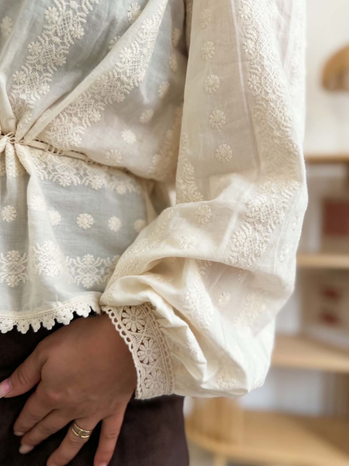 Blouse Philomène dentelle à lien