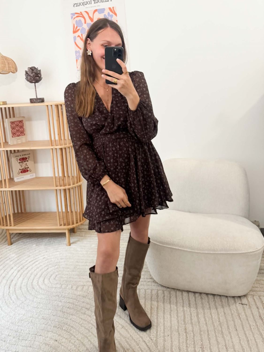 Robe fluide marron col v
