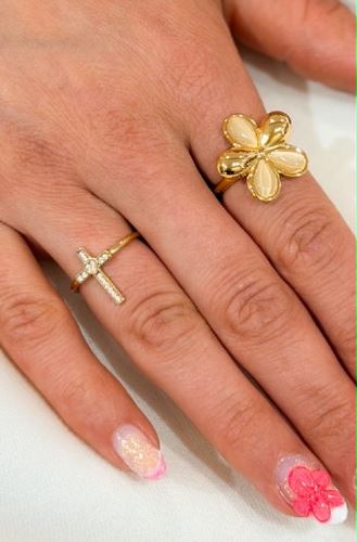 Bague croix brillante