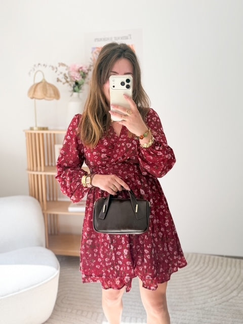 Robe bordeau fleurie