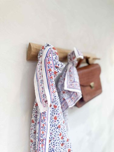 Foulard Love Klein 100 cm