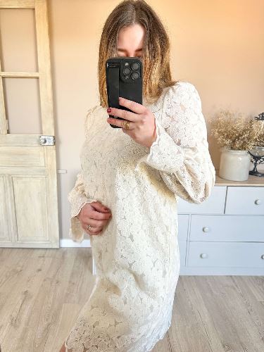 Robe dentelle ecru