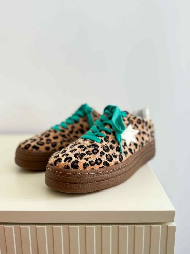 Basket leopard