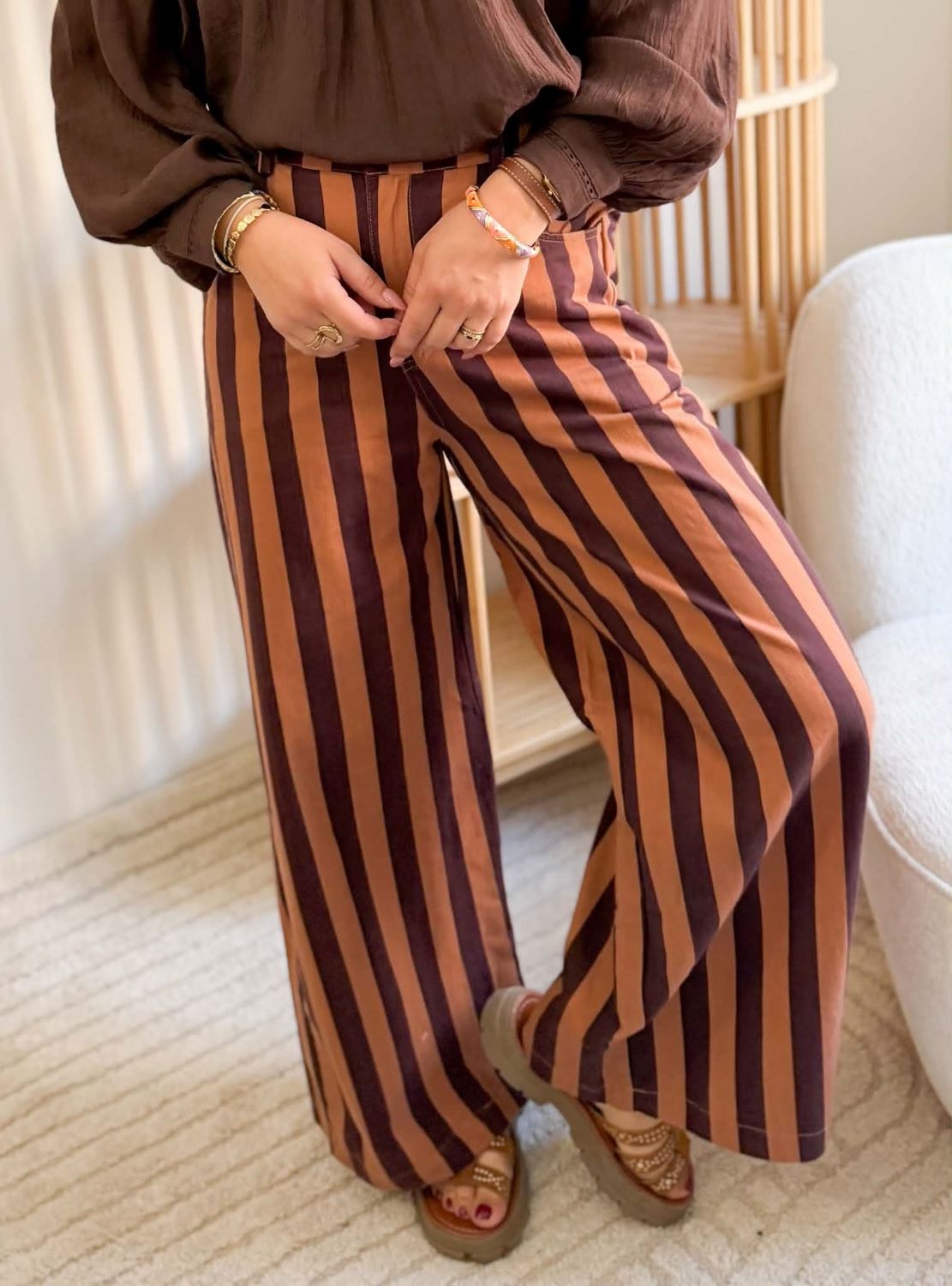 Pantalon rayé chocolat camel