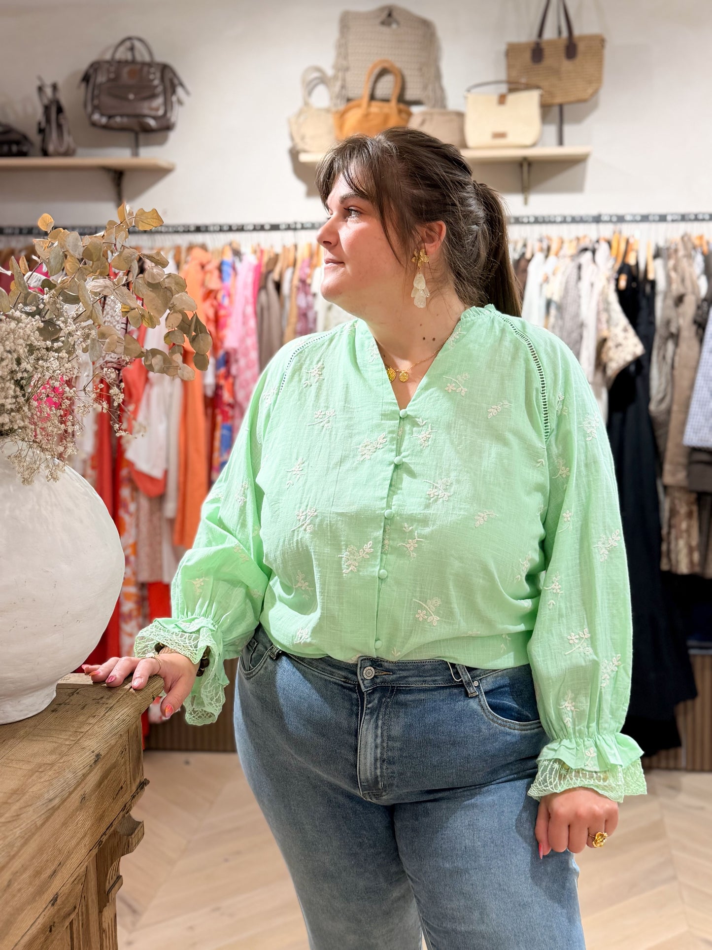 Blouse vert menthe broderie